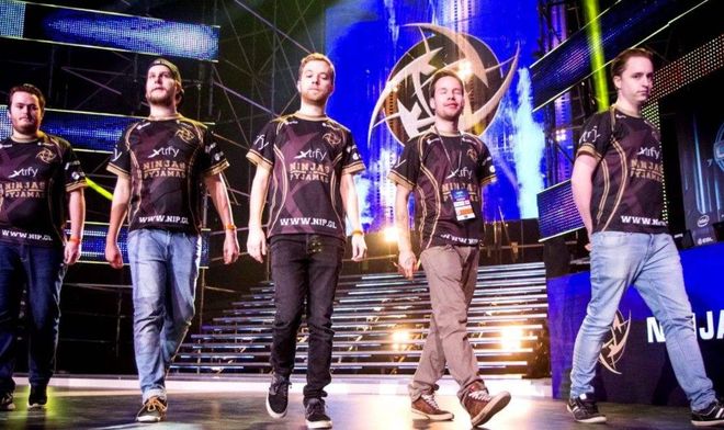 能保持冷静 能保持冷静