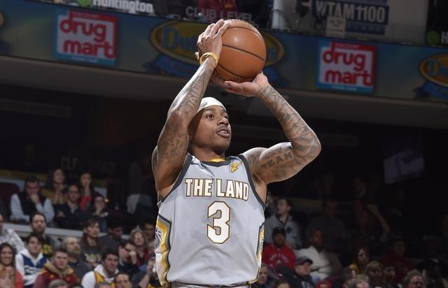 留在队中虽 留在队中虽