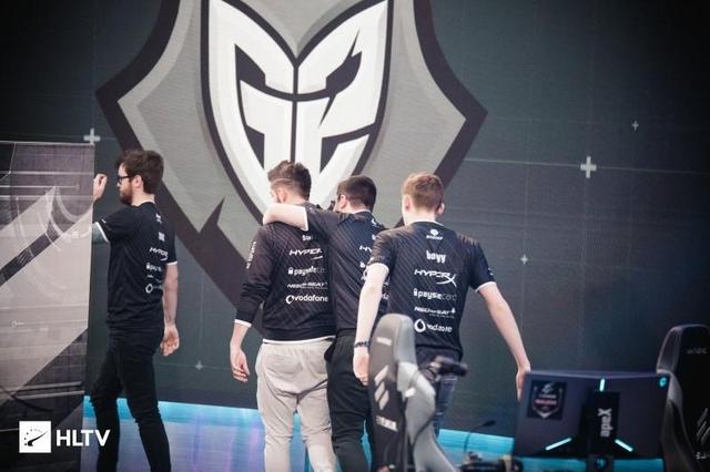 表现出色 表现出色