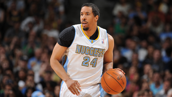 通过外交途 通过外交途